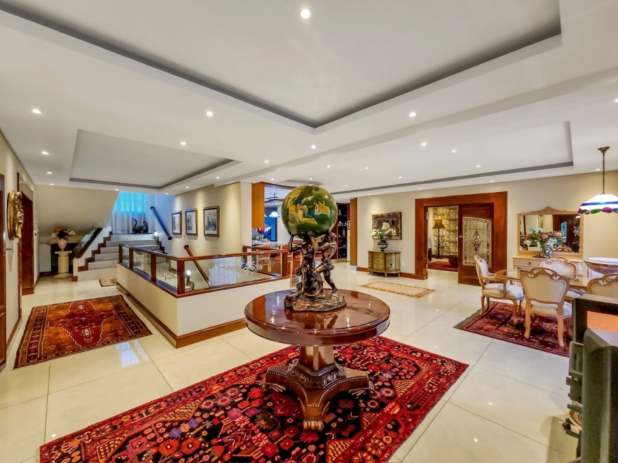 8 Bedroom Property for Sale in Baronetcy Estate Western Cape